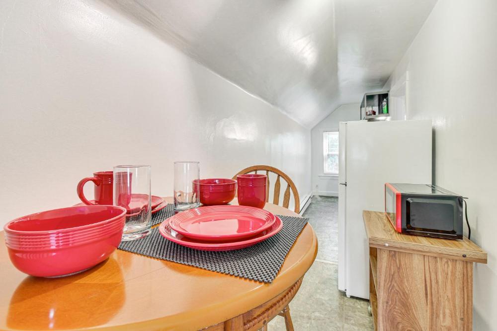 Pet-Friendly Cincinnati Apt 5 Mi to Downtown!